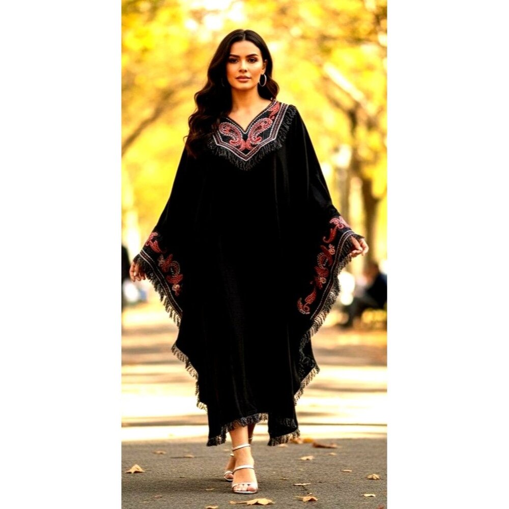 Royal Class Poncho Shawl Cape One Size Black Embellished Fringe Festive NWOT